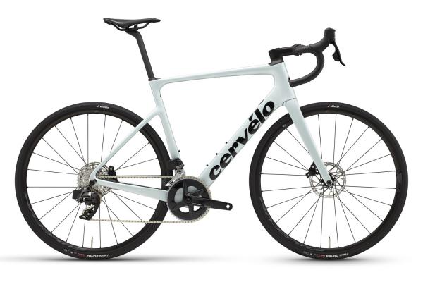 cervelo 【お買い得/一部取寄せ可能】CALEDONIA Rival eTap AXS完成車